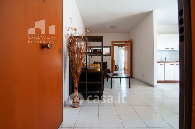 Appartamento in residenziale in Via Verbania