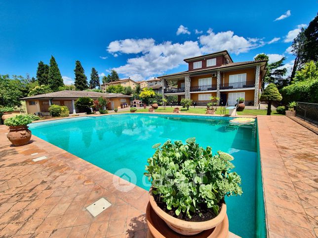 Villa in residenziale in Tiberina