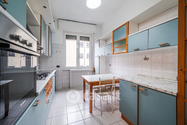 Appartamento in residenziale in Via Luigi Ornato 65