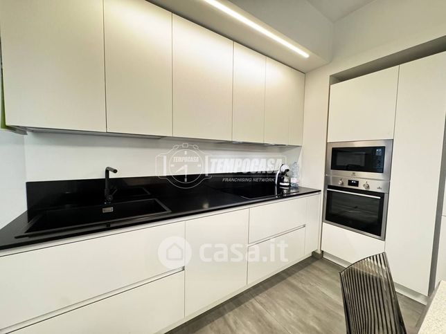 Appartamento in residenziale in Via Aventino 7