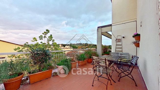 Appartamento in residenziale in Via Raffaello Sernesi