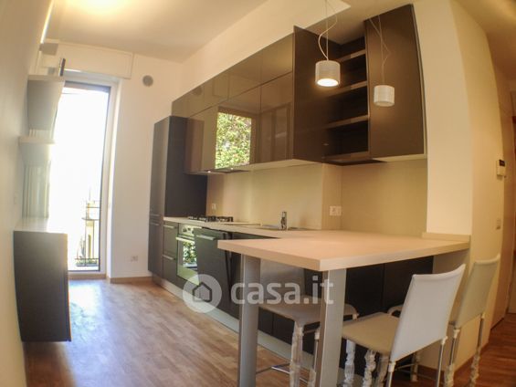 Appartamento in residenziale in Via Degli Scipioni 1