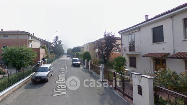 Appartamento in residenziale in Via Dante Alighieri