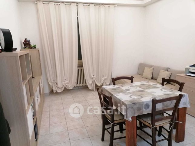 Appartamento in residenziale in Via Marche 22