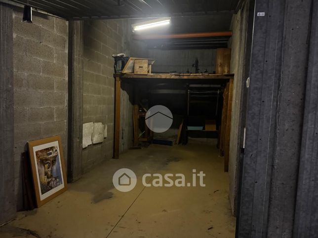 Box/posto auto in residenziale in Via C. L. N 41
