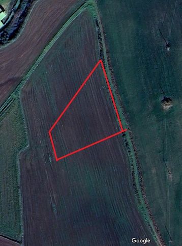 Terreno agricolo in commerciale in Contrada Maiotini