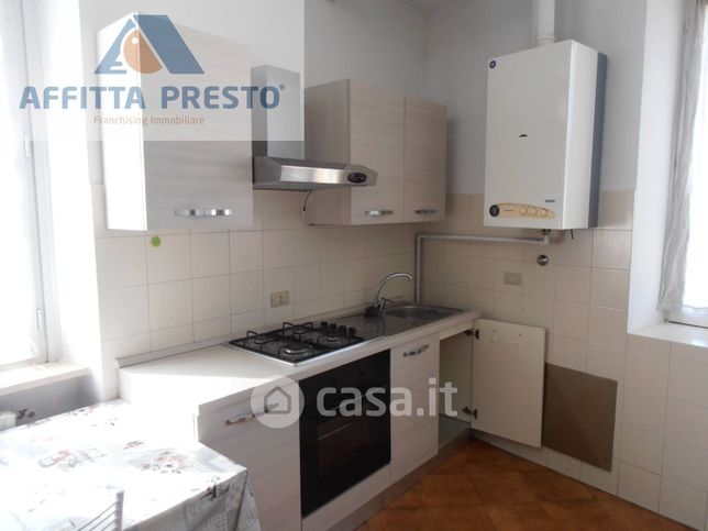 Appartamento in residenziale in Piazza Giovanni XXIII Papa 3 -7