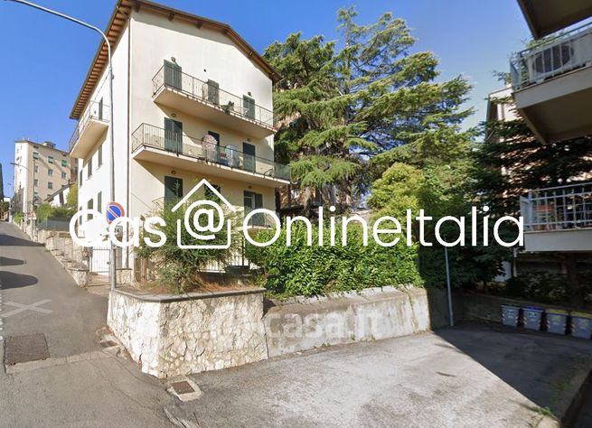Appartamento in residenziale in Via Vittorio Alfieri 26