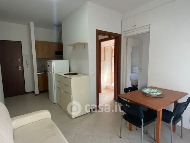 Appartamento in residenziale in Via Fulvio Gherardi 25 -61