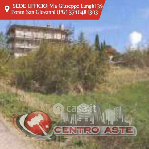 Terreno agricolo in commerciale in Via Orvietana