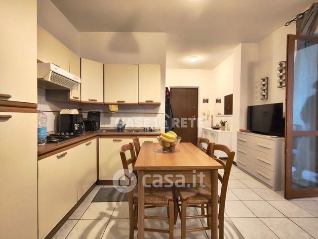 Appartamento in residenziale in Via Francesco Baracca 16