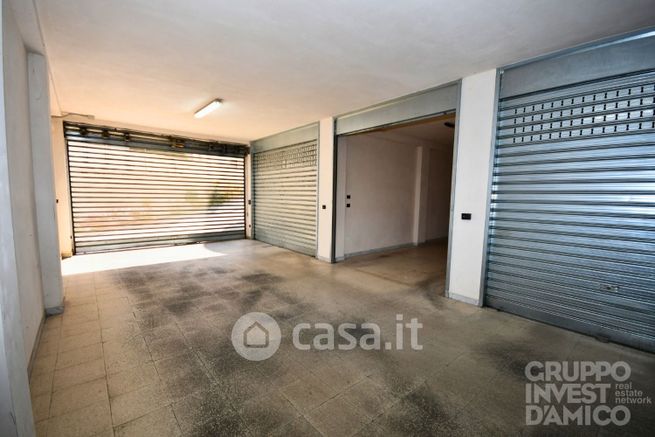 Garage/posto auto in residenziale in 