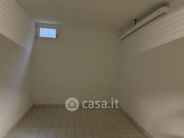 Box/posto auto in residenziale in 