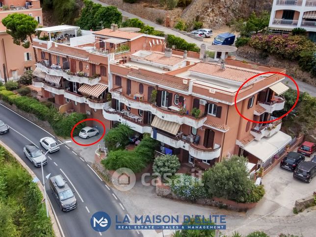 Appartamento in residenziale in Via Discesa del Valle
