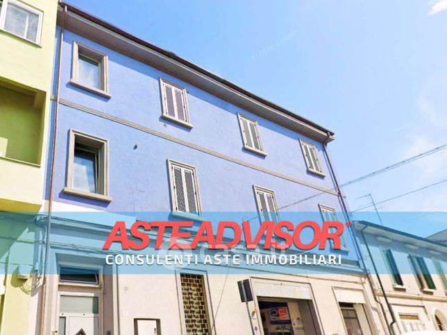 Appartamento in residenziale in Via Generale Tellini 56