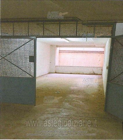 Box/posto auto in residenziale in Via Guglielmo Marconi 16