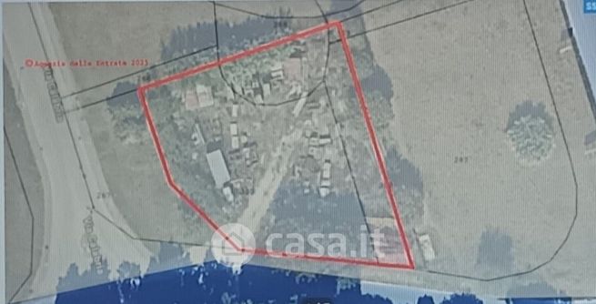 Terreno agricolo in commerciale in Viale Regina Margherita