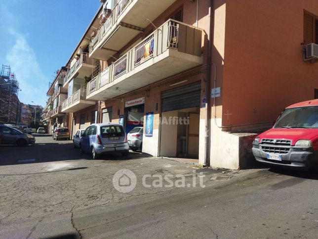 Garage/posto auto in residenziale in Via Marino Carboni 6