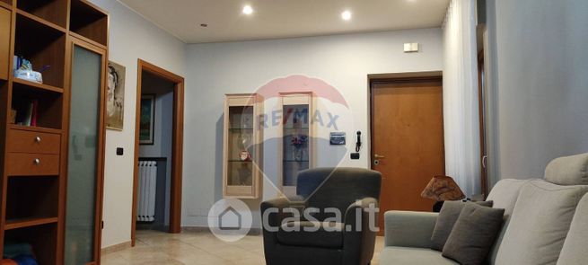 Appartamento in residenziale in Via Enea 28