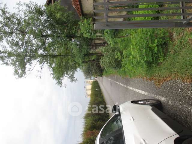 Terreno agricolo in commerciale in Via Milano 33