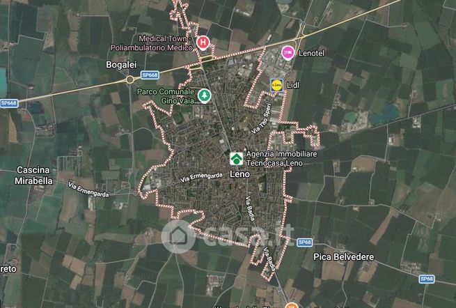 Terreno agricolo in commerciale in Piazza Battisti Cesare