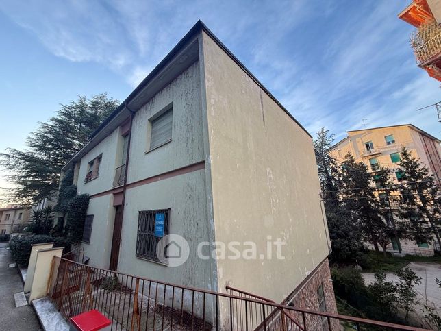 Villetta a schiera in residenziale in Via Filippo Marchetti 23