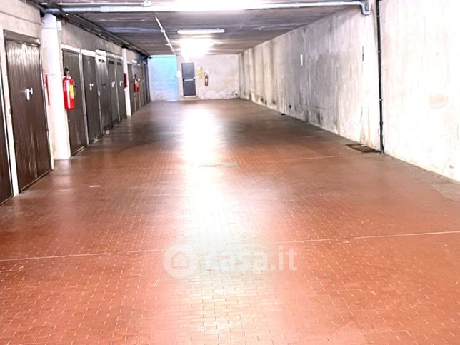 Box/posto auto in residenziale in Via Giuseppe Garibaldi 5