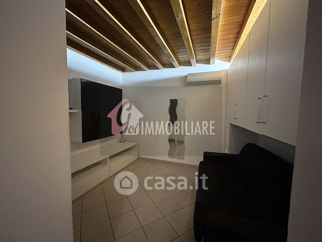 Appartamento in residenziale in Via Baldesio