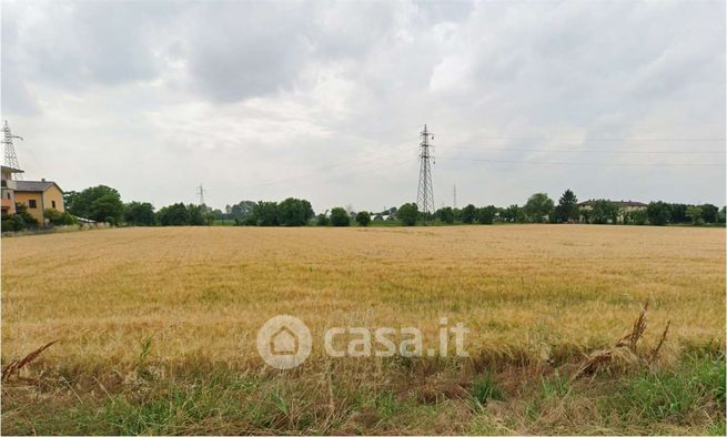 Terreno agricolo in commerciale in Via Milano