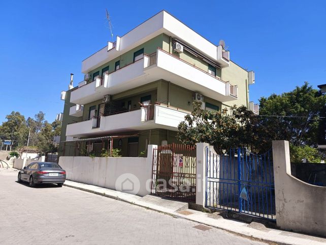 Appartamento in residenziale in Via Pasquale Camarda 6
