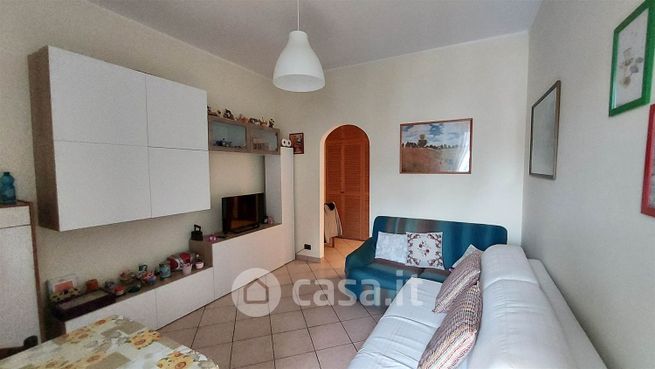 Appartamento in residenziale in Via Saverio Altamura 15