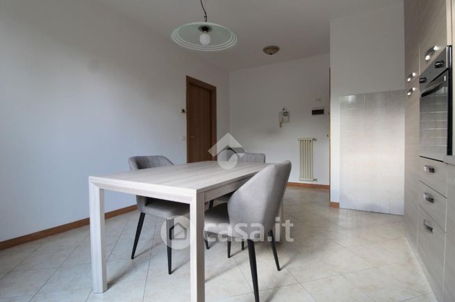 Appartamento in residenziale in Via Giacomo Venezian 62