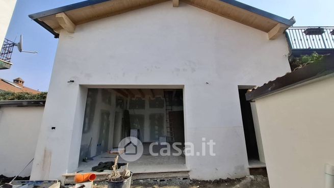 Appartamento in residenziale in Via Luciano Manara