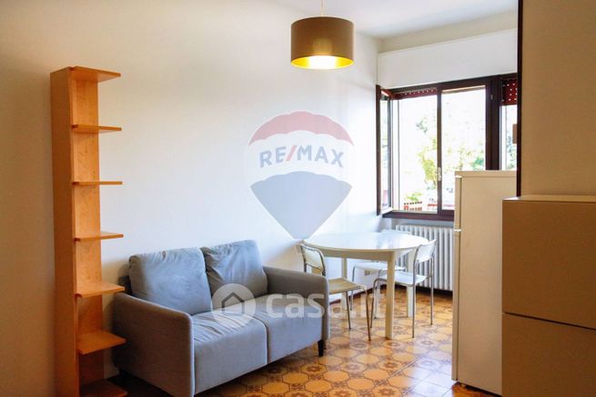 Appartamento in residenziale in Viale Camillo Benso Conte di Cavour 10