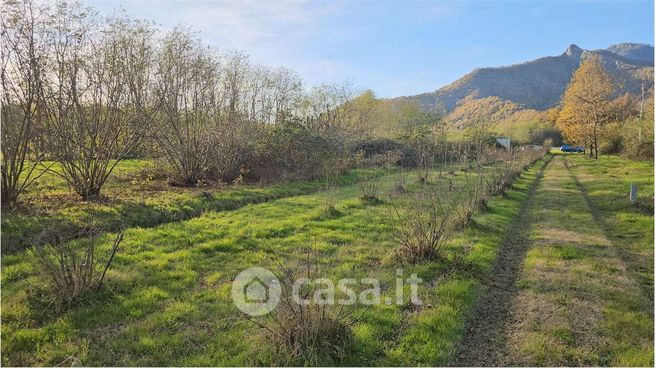 Terreno agricolo in commerciale in Via Martoretti