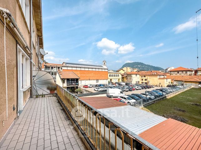 Appartamento in residenziale in Via Alberto Giordano