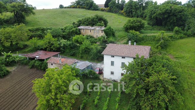 Casa indipendente in residenziale in Località Carbonesca