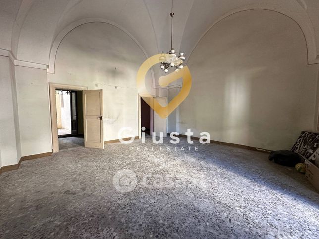 Casa indipendente in residenziale in Via Senatore Martini 38