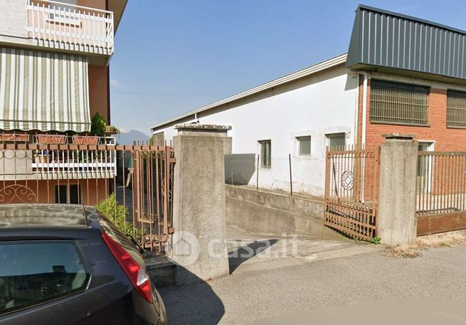 Box/posto auto in residenziale in Via Taranto 18