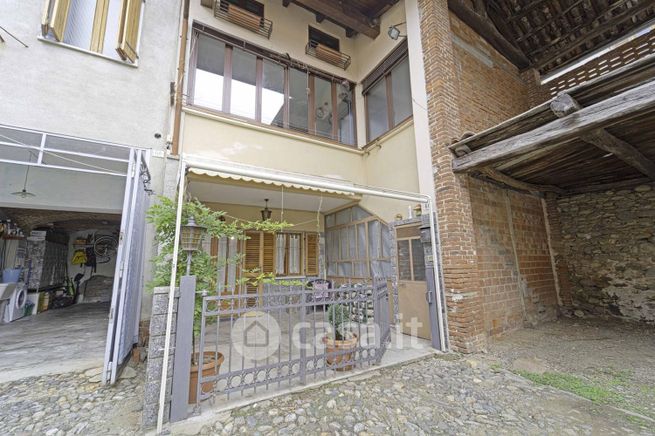 Villetta a schiera in residenziale in Via Vittorio Veneto 66