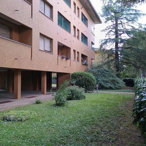 Appartamento in residenziale in Viale Cadore 10