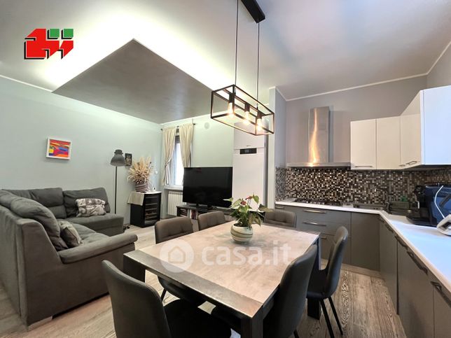 Appartamento in residenziale in Via Alessandro Manzoni