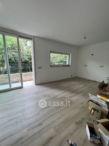 Casa bi/trifamiliare in residenziale in Via D. Cimarosa