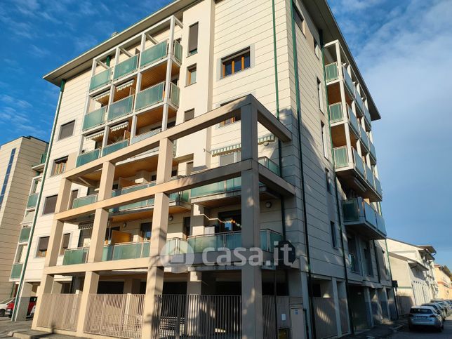 Appartamento in residenziale in Via Caprera 1