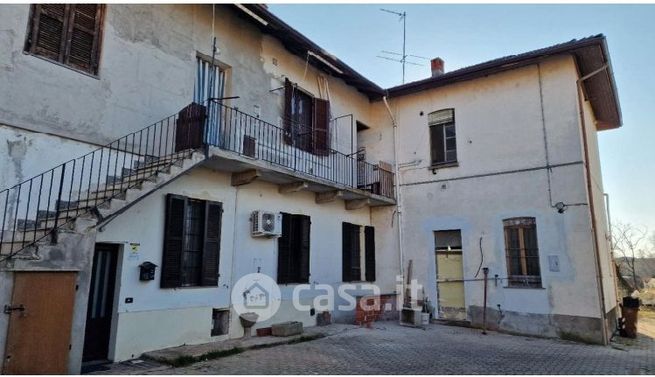 Casa indipendente in residenziale in Via Cappuccini 70