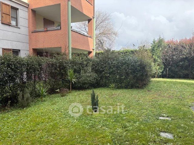 Appartamento in residenziale in Via Copernico 14