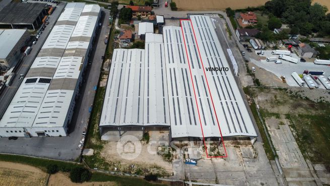 Capannone in commerciale in Via Ponticello