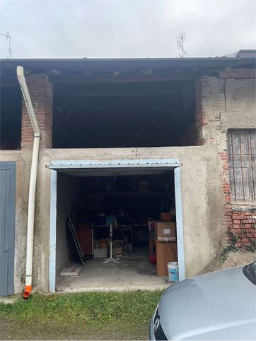 Box/posto auto in residenziale in 