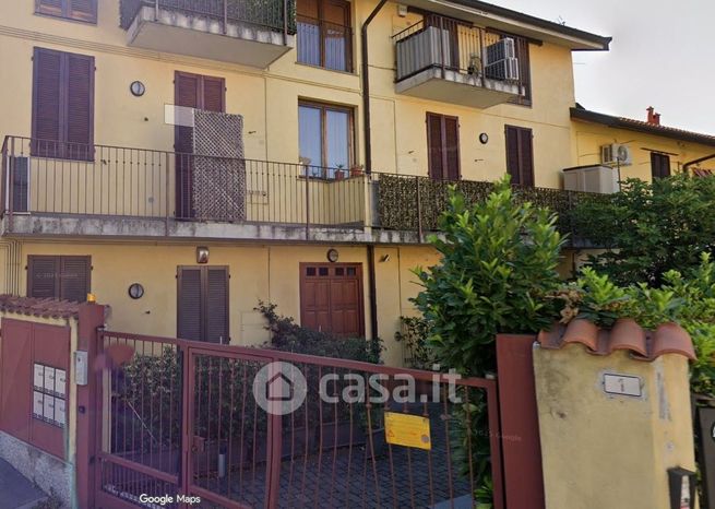 Appartamento in residenziale in Via Giacomo Puccini 1