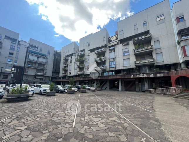 Ufficio in commerciale in Piazza della Libertà 37